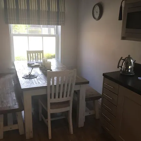 بيت للعطل Corner